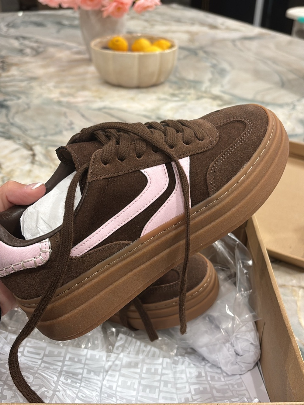 Women's Steve Madden Platform Sneaker,
Size 6, Brand New in Box, Never Worn! - Picture 2 of 6